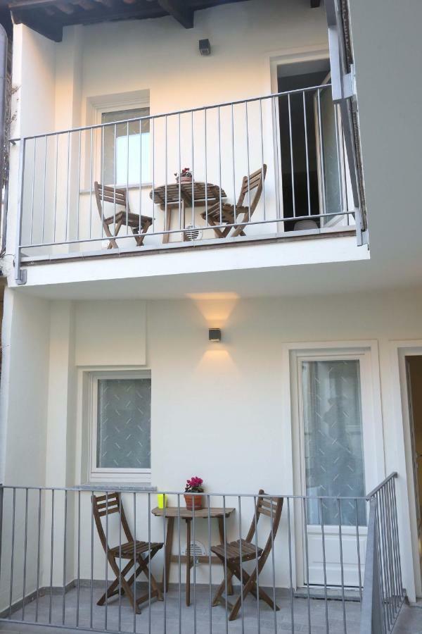 Trifulhouse Holiday Apartments 阿尔巴 外观 照片