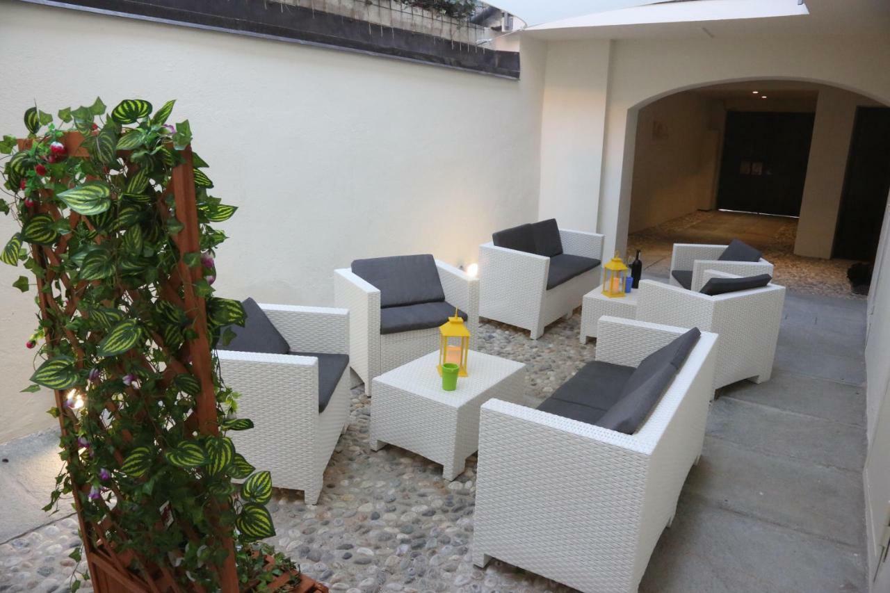 Trifulhouse Holiday Apartments 阿尔巴 外观 照片