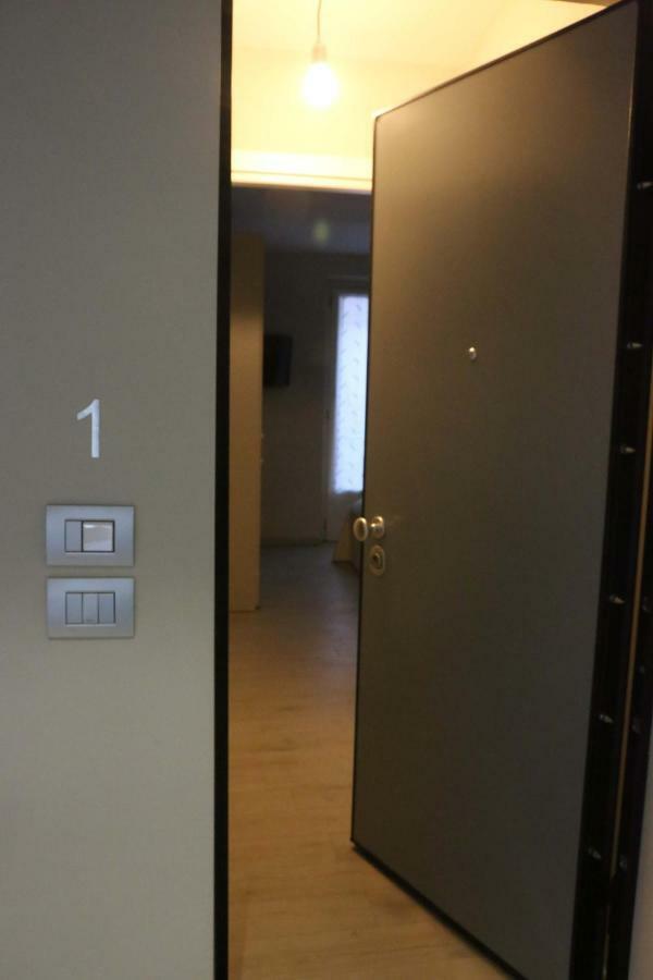 Trifulhouse Holiday Apartments 阿尔巴 客房 照片