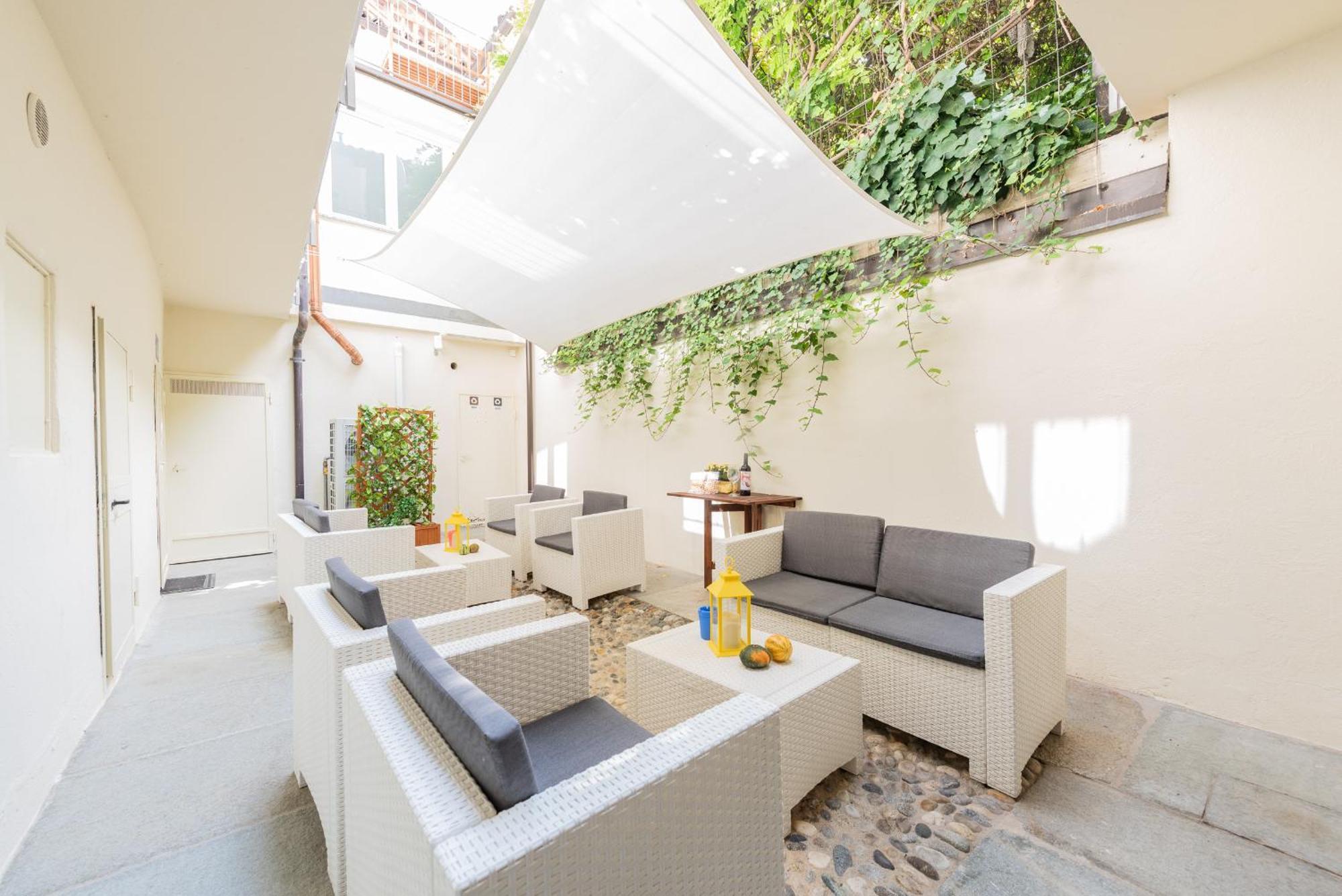 Trifulhouse Holiday Apartments 阿尔巴 外观 照片