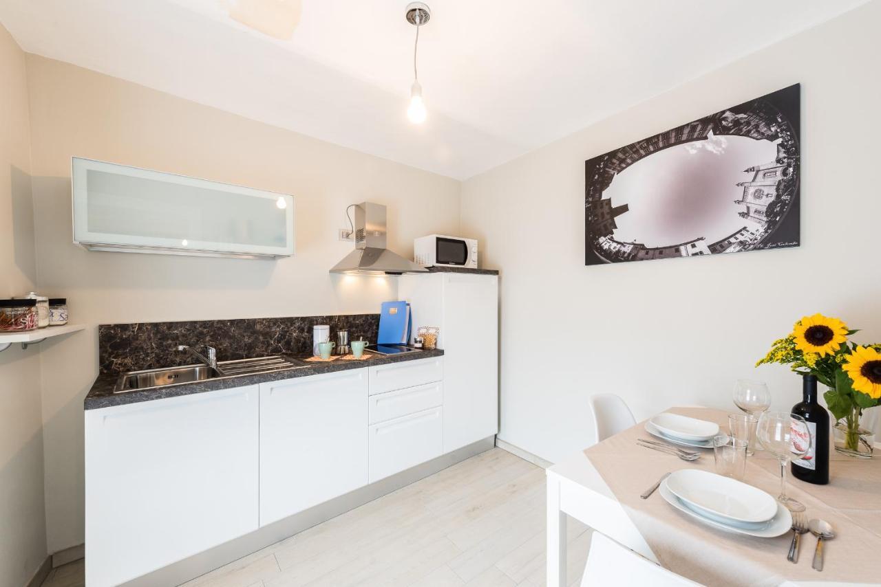 Trifulhouse Holiday Apartments 阿尔巴 外观 照片